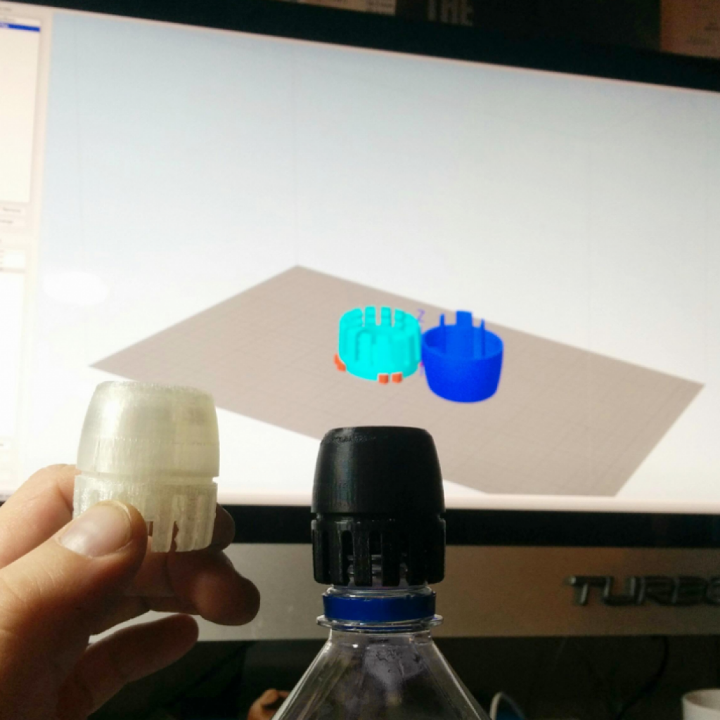 Simplify3D - 3D printed bottle tops